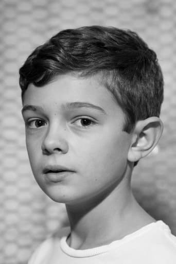 Portrait of Noah Jupe