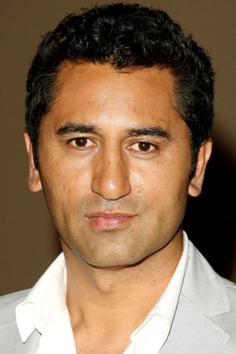 Portrait of Cliff Curtis