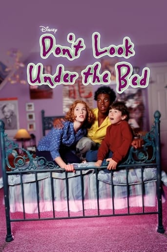 Poster of Don't Look Under the Bed