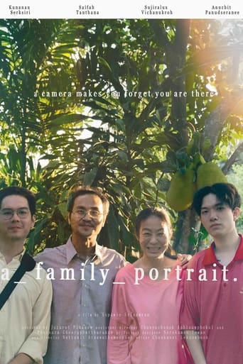 Poster of A Family Portrait