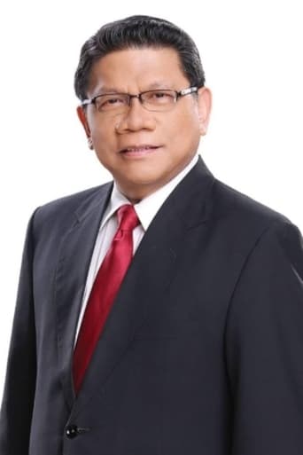 Portrait of Mike Enriquez