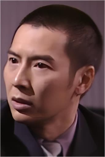 Portrait of 吴霆