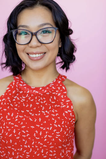 Portrait of Jennifer Nguyen Vo