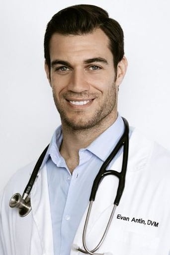 Portrait of Evan Antin