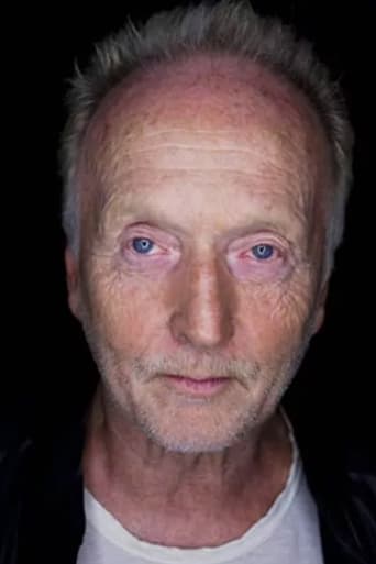 Portrait of Tobin Bell