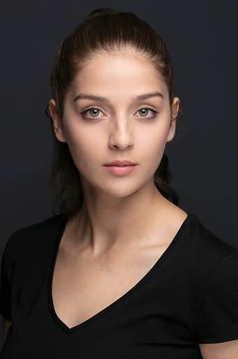 Portrait of Ecem Çalhan