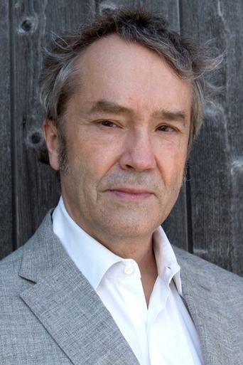 Portrait of Carter Burwell