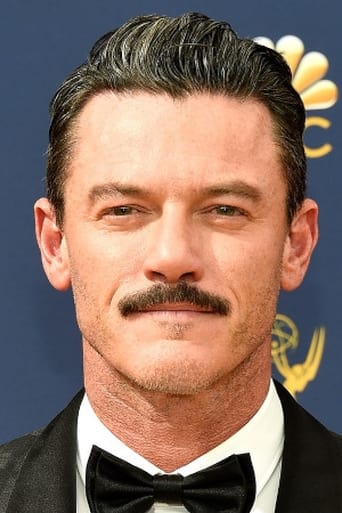 Portrait of Luke Evans