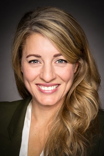 Portrait of Mélanie Joly