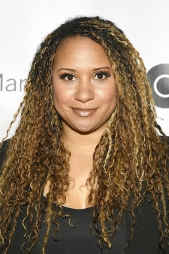 Portrait of Tracie Thoms