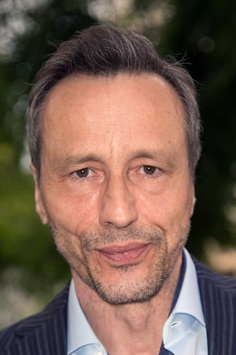 Portrait of Michael Wincott