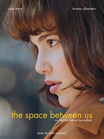 Poster of The Space Between Us