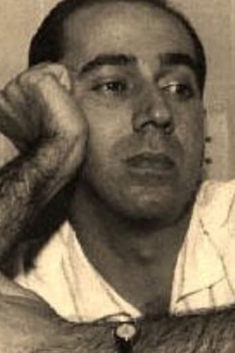 Portrait of Roberto Faissal