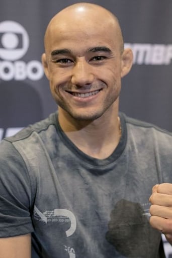 Portrait of Marlon Moraes