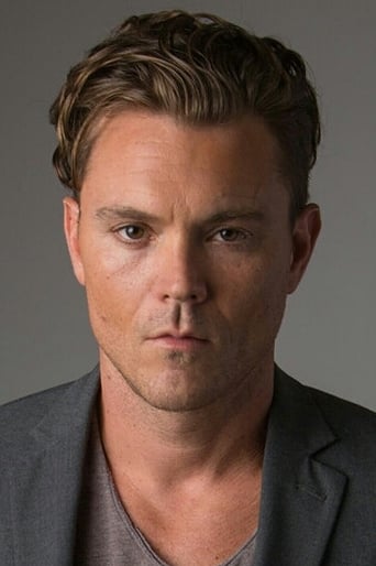 Portrait of Clayne Crawford