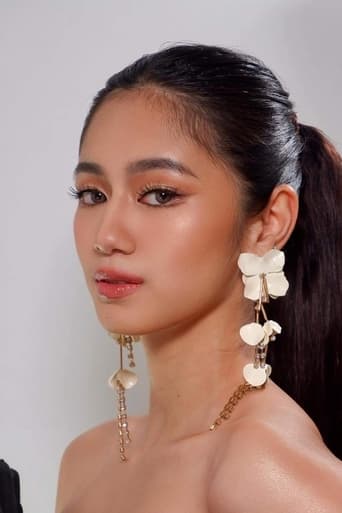 Portrait of Kaori Oinuma