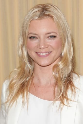 Portrait of Amy Smart