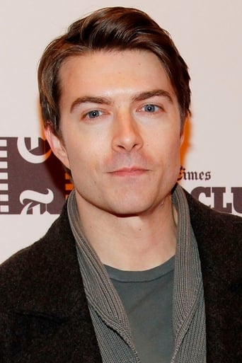 Portrait of Noah Bean