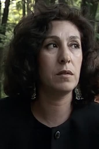 Portrait of Hafsa Zinaï Koudil