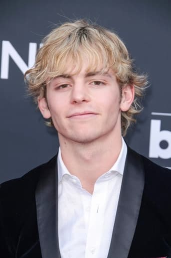 Portrait of Ross Lynch