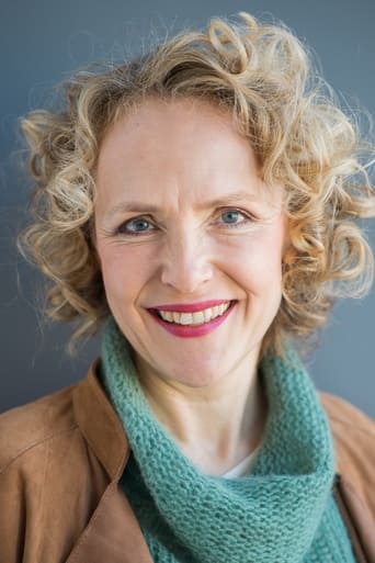 Portrait of Juliane Köhler