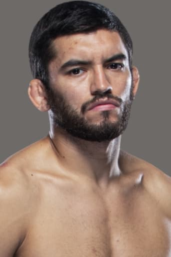 Portrait of Johnny Muñoz Jr.