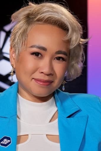 Portrait of Michelle Nguyen Bradley