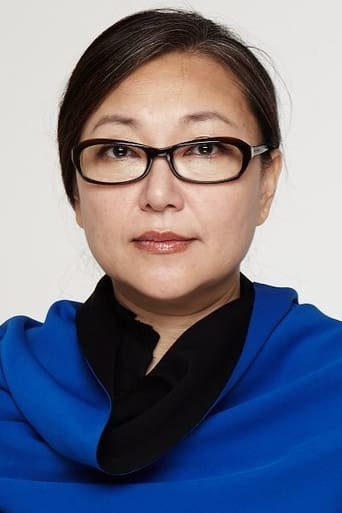 Portrait of Gina Lee