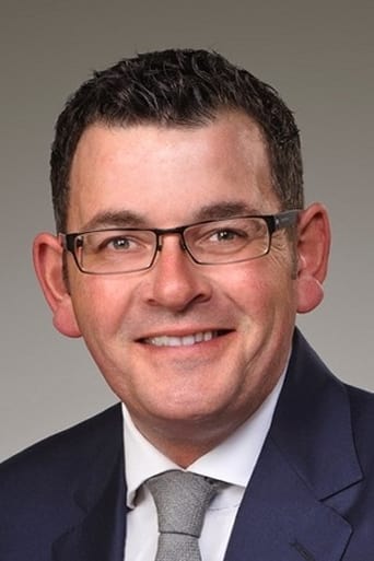 Portrait of Dan Andrews