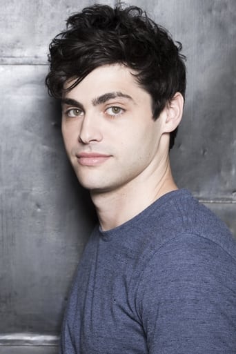 Portrait of Matthew Daddario