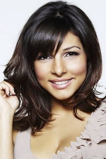 Portrait of Roxanne Pallett