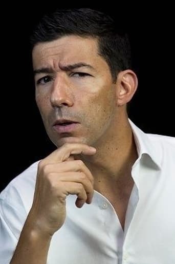 Portrait of Tiago Dores