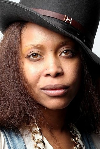 Portrait of Erykah Badu