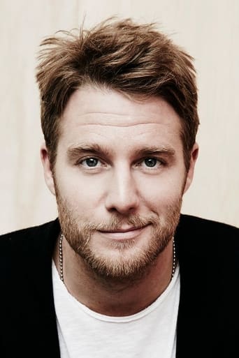 Portrait of Jake McDorman