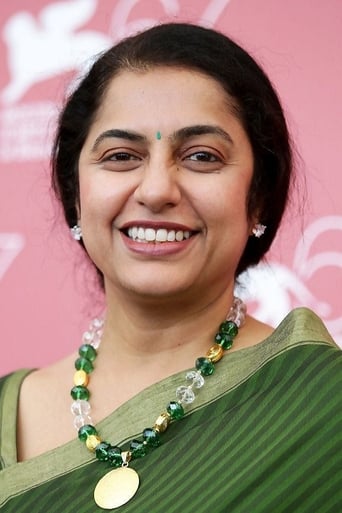 Portrait of Suhasini Maniratnam