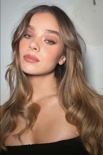 Portrait of Hailee Steinfeld