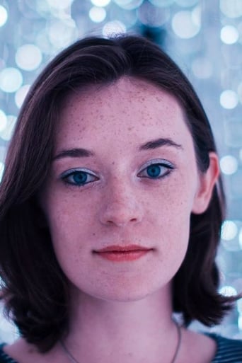 Portrait of Caitlin Combe