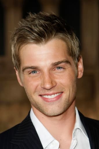 Portrait of Mike Vogel