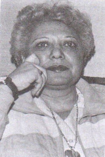 Portrait of Nadia Hamza