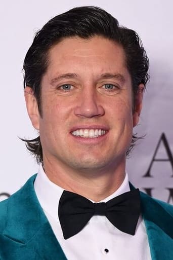 Portrait of Vernon Kay