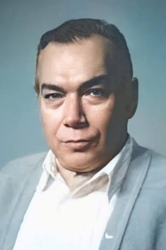 Portrait of Kamran Usluer