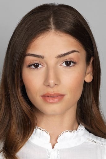 Portrait of Mimi Keene