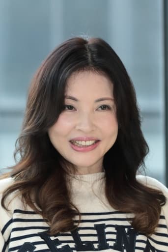 Portrait of Michelle Ho