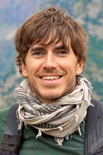 Portrait of Simon Reeve