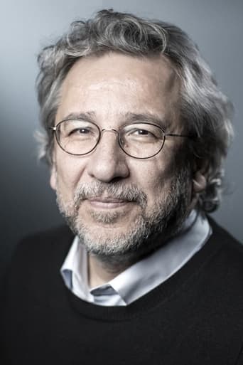 Portrait of Can Dündar