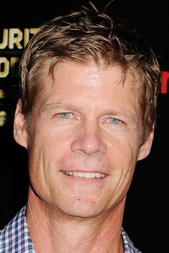 Portrait of Joel Gretsch