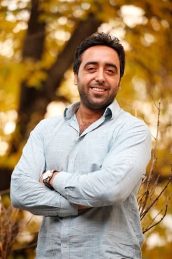 Portrait of Hesam Khalilnejad