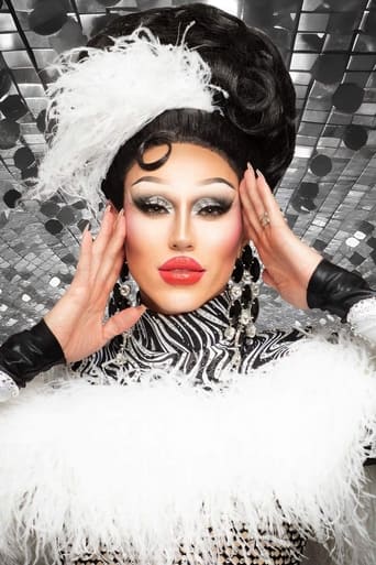 Portrait of Vicki Vivacious