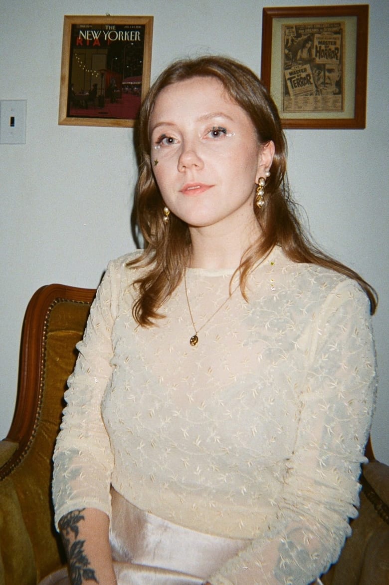 Portrait of Rachelle Younie