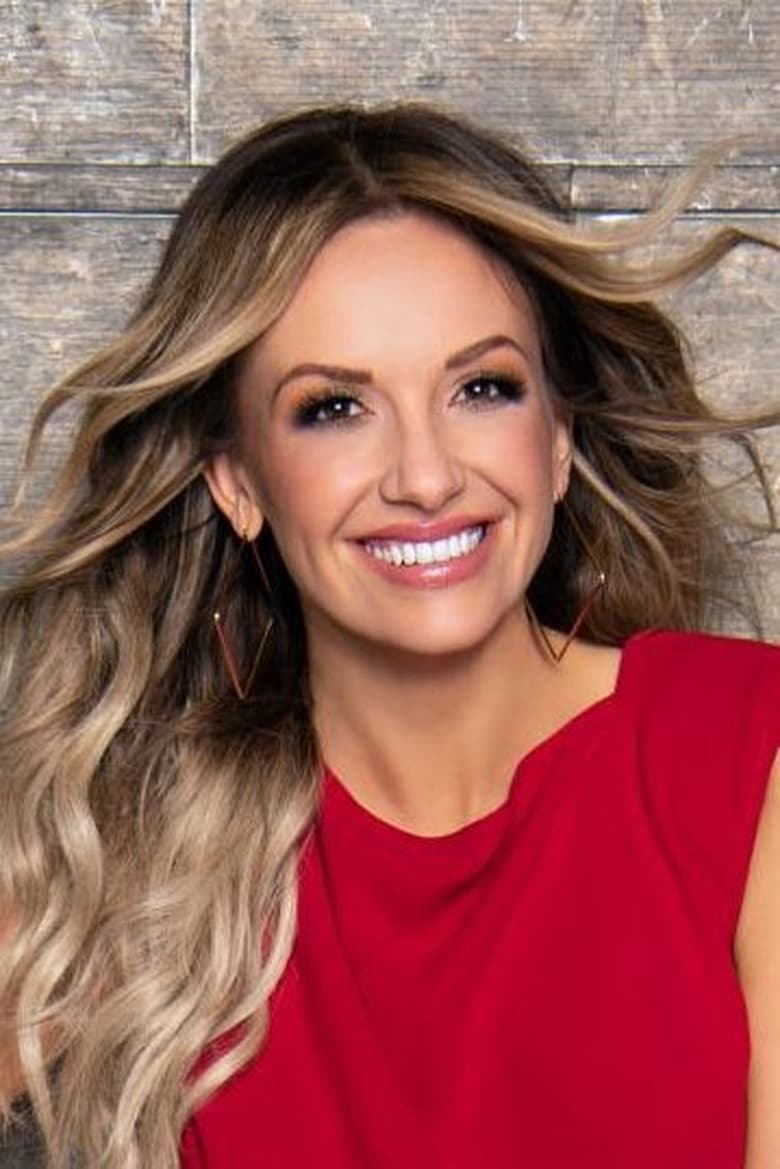 Portrait of Carly Pearce